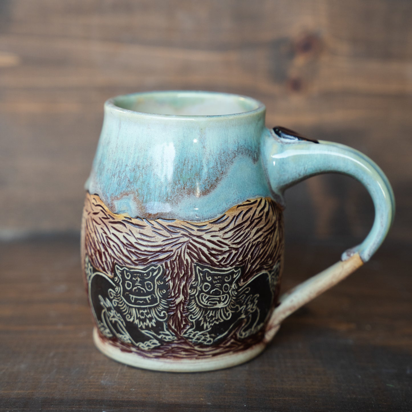 shisa sgraffito & mishima mug