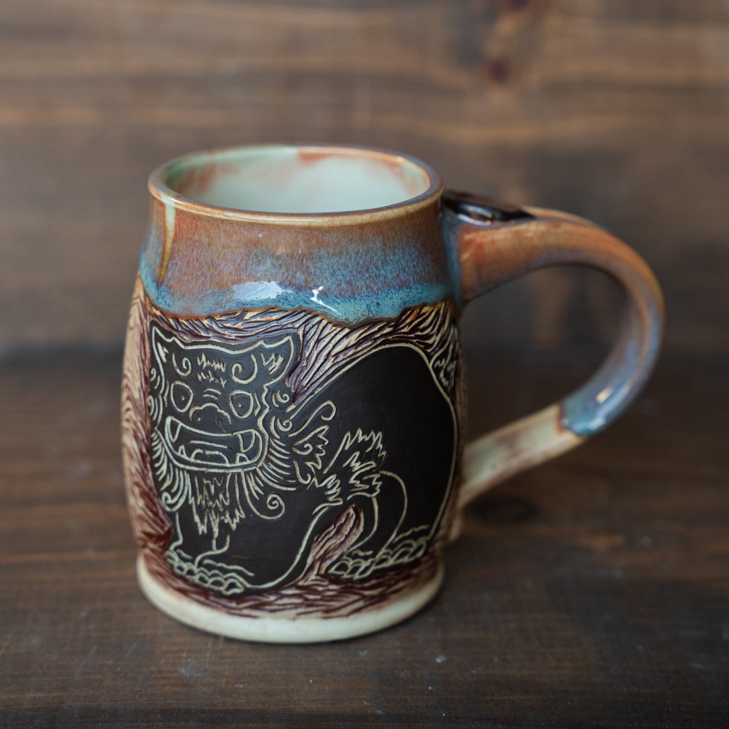 shisa sgraffito & mishima mug