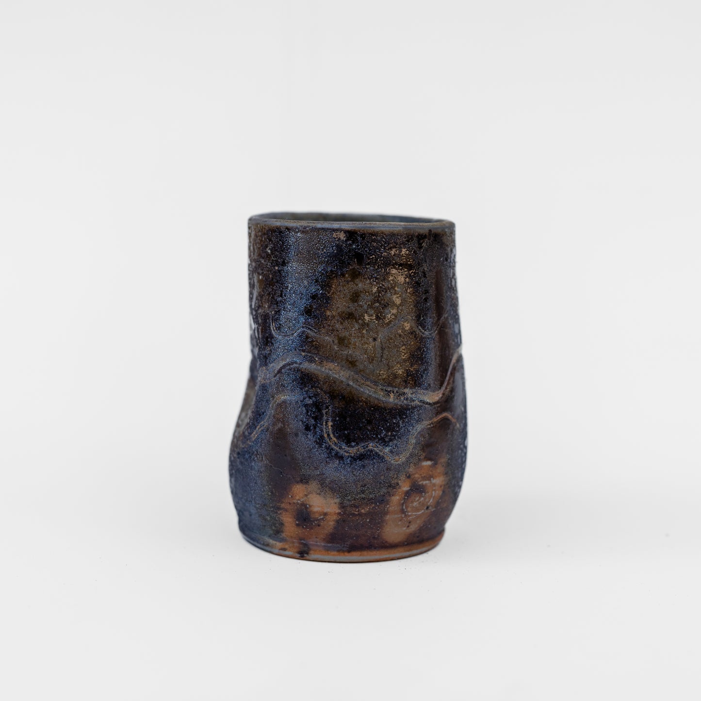 wood-fired sgraffito thumb tumbler