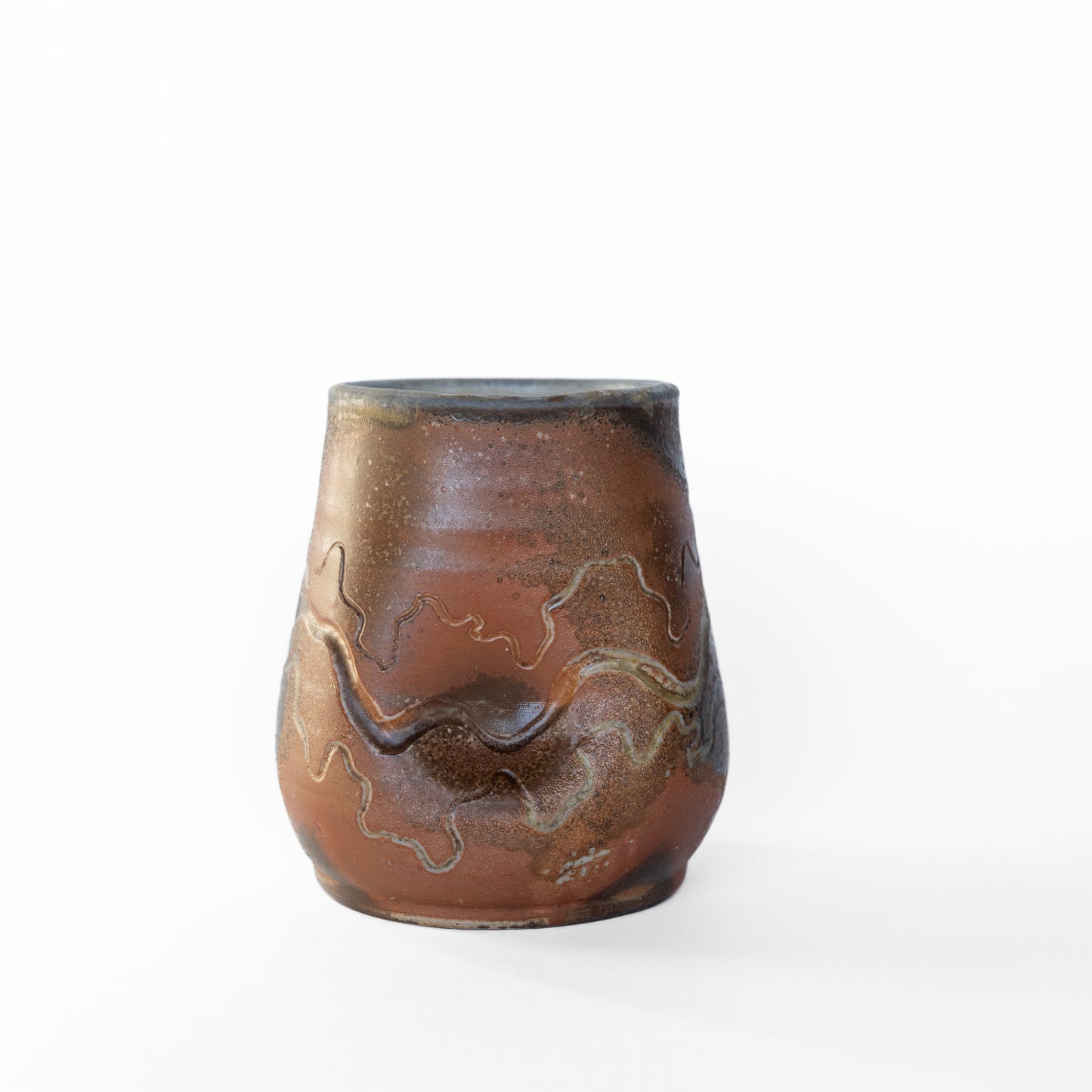 wood-fired sgraffito thumb tumbler
